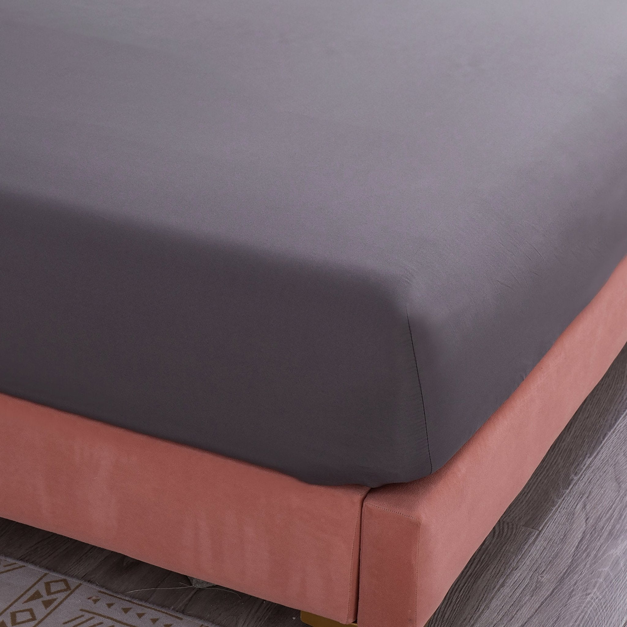 Imagen de sabana Juego de Sábanas Microfibra Liso - Gris Oscuro en color Cama 90 de Meishida
